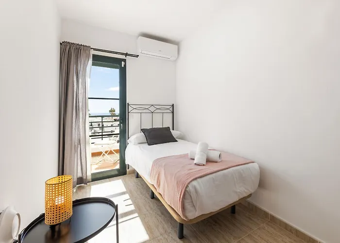 Willa Arpon Santa Rosa 4 By Escape Puerto del Carmen (Lanzarote)