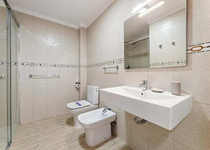 Arpon Santa Rosa 4 By Escape Puerto del Carmen (Lanzarote)