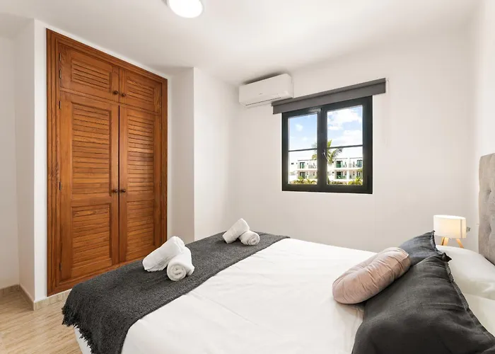 Arpon Santa Rosa 4 By Escape * Puerto del Carmen (Lanzarote)